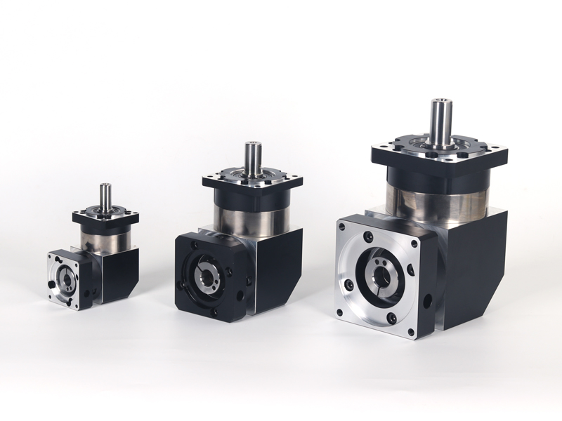 行星減速機(jī)廠家以熱烈的掌聲歡迎新同事